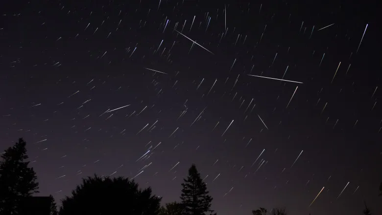 Ploaia de Leonide face spectacol pe cer în această noapte!