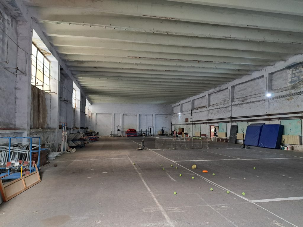 Peste 24 de milioane de lei pentru modernizarea sălii de sport din Complexul „Badea Cârțan“: licitația este estimată pentru începutul lui 2027